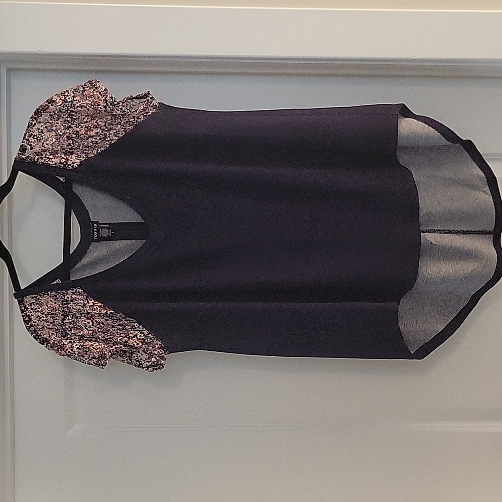 Torrid navy blue floral cap shirt